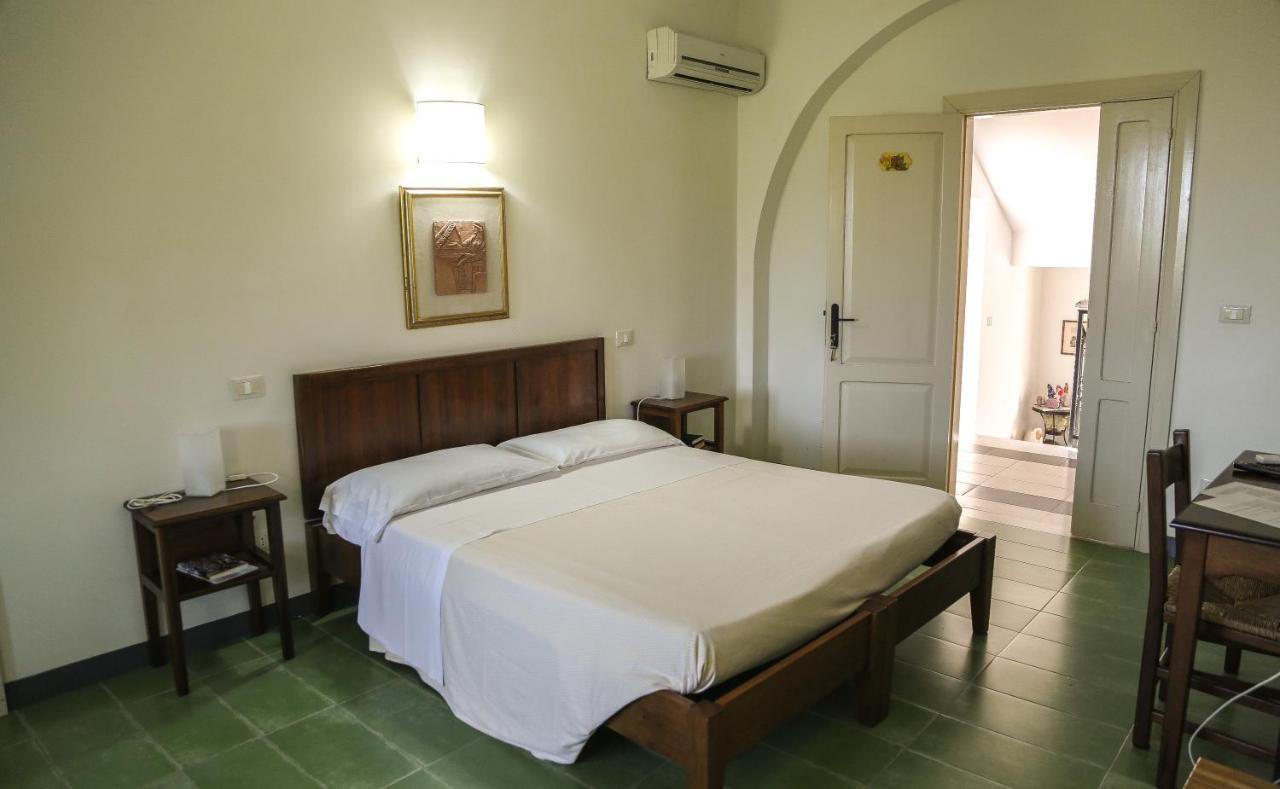Barone Gr Macri Agriturismo Modi Gerace Εξωτερικό φωτογραφία